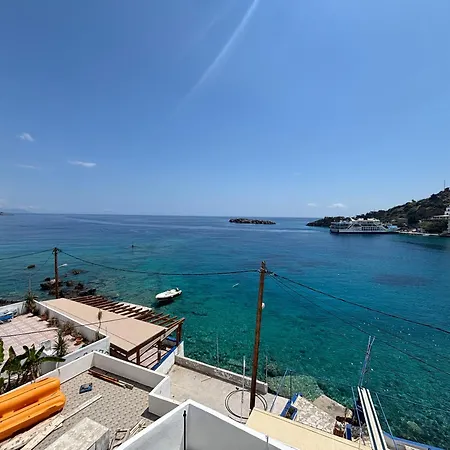 Guest house Scirocco Loutro