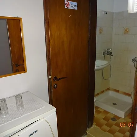 Guest house Scirocco Loutro