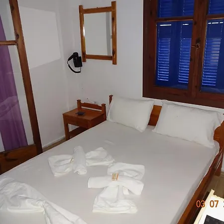Guest house Scirocco Loutro